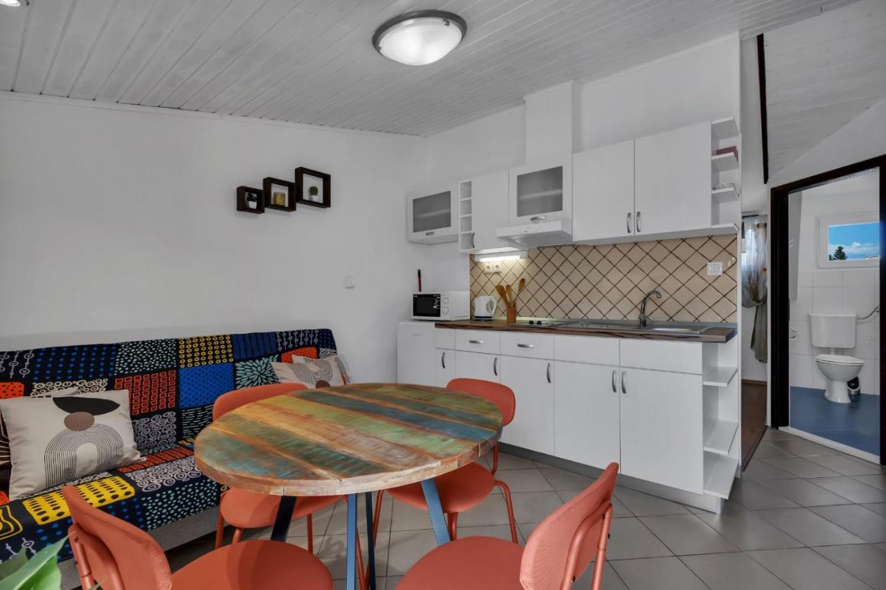 Lanterna Apartment